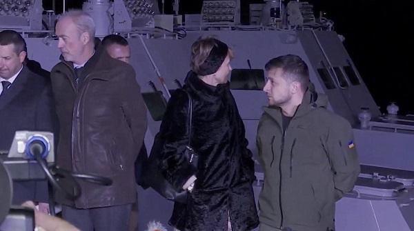 «Мы обязательно обратимся к России»: Зеленский пообещал, что вернет украденное с захваченных кораблей