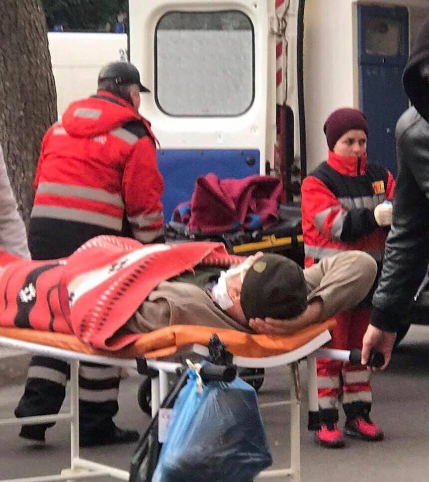 «Несколько сразу забрали в реанимацию»: в Киев прибыл новый борт раненых бойцов «Несколько сразу забрали в реанимацию»: в Киев прибыл новый борт раненых бойцов