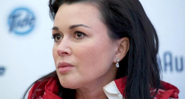 «Онкология на пульсе»: Врачи следят за здоровьем Анастасии Заворотнюк круглосуточно «Онкология на пульсе»: Врачи следят за здоровьем Анастасии Заворотнюк круглосуточно