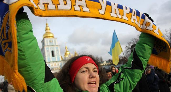 «Похоронить государство может любая из них»: Журналист предупреждает, что у Украины сегодня есть сразу несколько серьезных проблем