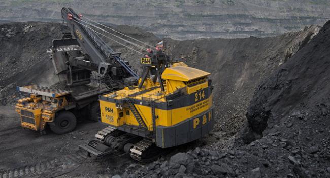 Население «ДНР» получает бесплатный уголь из шахт Донбасса