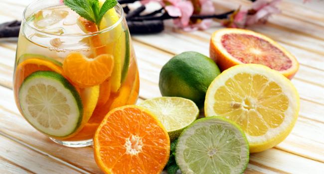 Простуда отступит очень быстро: Врач назвала фрукты, помогающие бороться с вирусами