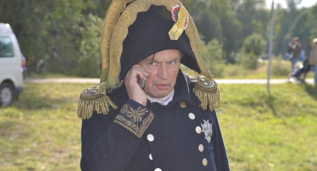 «Неужели никто не видел, что он нездоров, он же считал себя реинкарнацией Наполеона»: Жена Невзорова отреагировала на жуткое убийство в Петербурге «Неужели никто не видел, что он нездоров, он же считал себя реинкарнацией Наполеона»: Жена Невзорова отреагировала на жуткое убийство в Петербурге