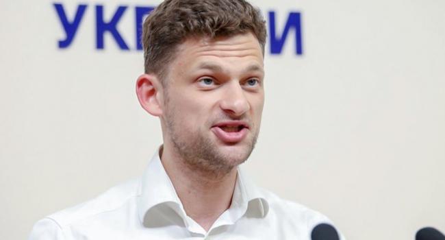 Дубилет пообещал ликвидировать секретную спецсвязь, все переходим на мессенджеры Дубилет пообещал ликвидировать секретную спецсвязь, все переходим на мессенджеры