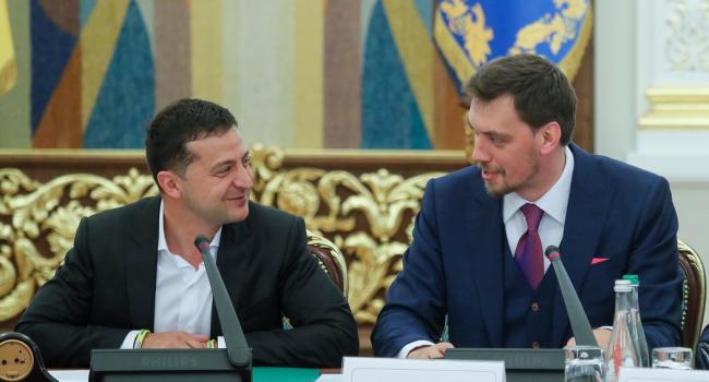 «Украинцы все меньше доверяют новой власти»: Опрос показал снижение уровня доверия к президенту, премьер-министру и спикеру парламента