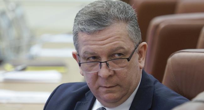 «Финансовая пирамида, которая обязательно рухнет, и это почувствует все»: Экс-министр раскритиковал высокую доходность украинских ОВГЗ