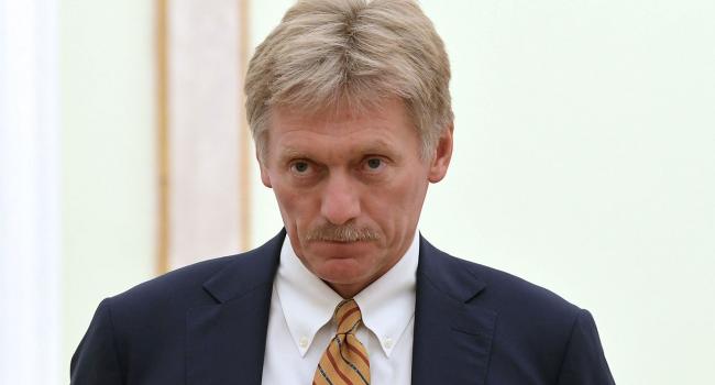 Песков прокомментировал вероятность проведения двусторонней встречи Путина и Зеленского 