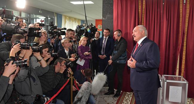 Лукашенко успокоил поляков: против Украины и Польши белорусские танки никогда не пойдут