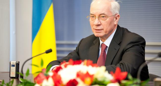 «США не будут помогать Украине вечно»: Азаров предупредил о налаживании отношений между Вашингтоном и Москвой 