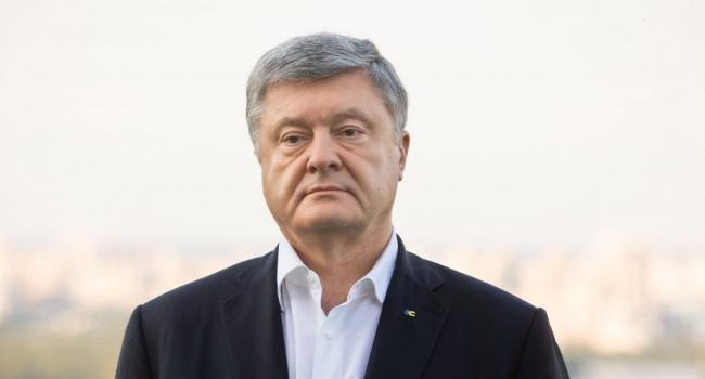 Политолог: вся эта история ГБР с Порошенко ради заголовков «ГПУ открыла на коррупционера Порошенко дело» Политолог: вся эта история ГБР с Порошенко ради заголовков «ГПУ открыла на коррупционера Порошенко дело»