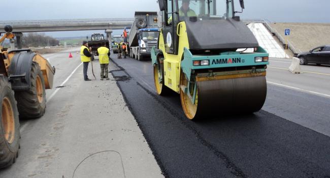 «Будут соответствовать европейским стандартам»: Глава правительства анонсировал масштабный ремонт автодорог в Украине