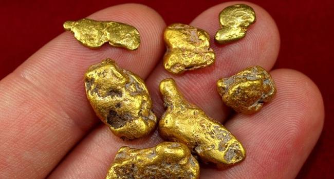 Всего 20 метров: Ученые рассказали, сколько в мире золота