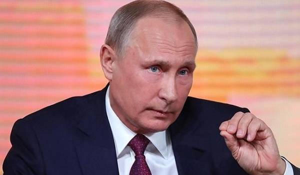 Путин на заседании Совбеза России обсудил ситуацию в Украине 