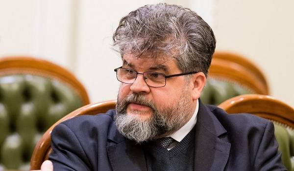 Санкции «вымотали» элиту: «слуга народа» Яременко решил, что сейчас с россиянами легче договориться Санкции «вымотали» элиту: «слуга народа» Яременко решил, что сейчас с россиянами легче договориться