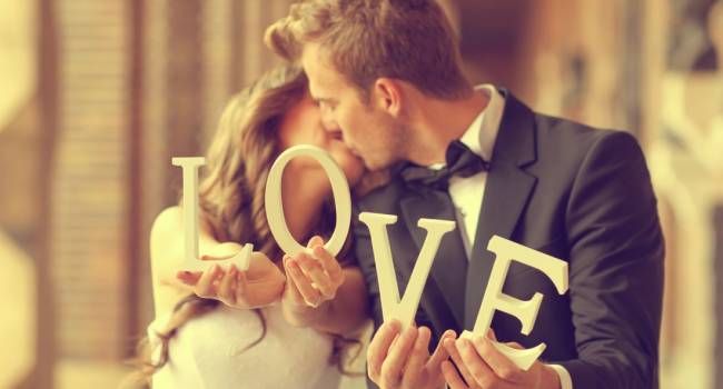 «Как в первый раз»: Психологи рассказали, как вернуть любовь в отношения