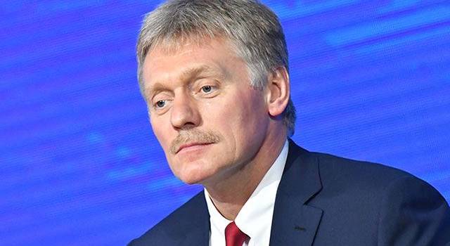 Тему унитазов не обсуждали: Песков дерзко прокомментировал телефонный разговор Путина с Зеленским Тему унитазов не обсуждали: Песков дерзко прокомментировал телефонный разговор Путина с Зеленским