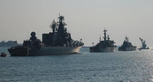 РФ увеличила число кораблей Черноморского флота в Крыму 
