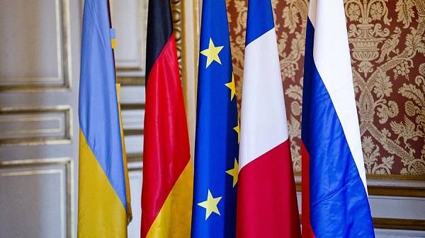 Переговоры в «нормандском формате» в Париже: власти Германии и Франции уже договорились с Россией