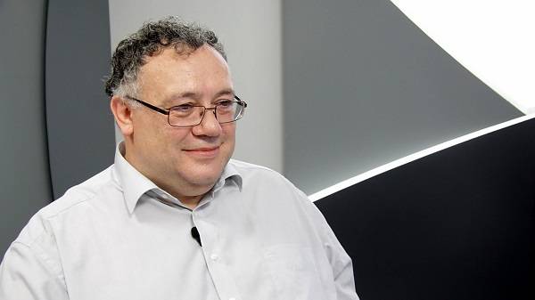 Венгрия обвинила Порошенко в ухудшении отношений с Киевом Венгрия обвинила Порошенко в ухудшении отношений с Киевом