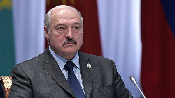 «Начали душить русских»: Лукашенко обвинил Украину в начале российской агрессии
