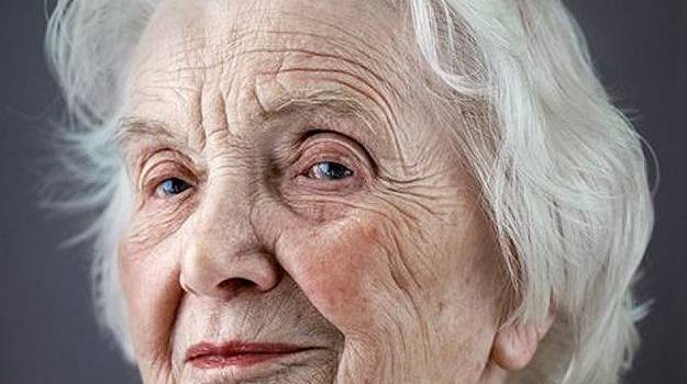 Женщинам продлили пенсионный возраст, пенсионеры негодуют
