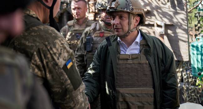 «Президенту следует заручиться любовью армии»: Романенко дал совет Зеленскому