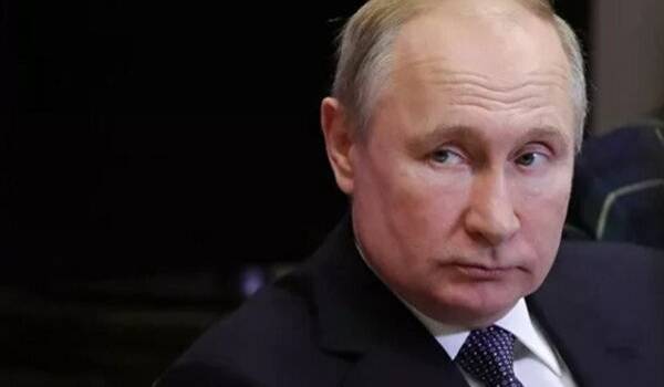 «Изгой Владимирович»: в сети подняли на смех фото «одинокого» Путина