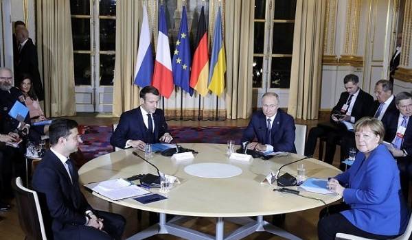 В Кремле рассказали о разговоре на «повышенных тонах» на саммите в Париже