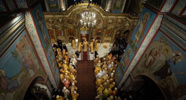 Зеленский проигнорировал годовщину исторического Объединительного собора, на котором утвердили создание ПЦУ