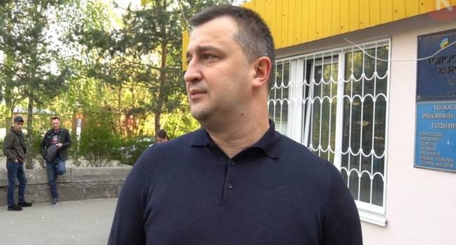 «Протесты в Киеве набирают обороты»: Под зданием СБУ собрались активисты, требующие не трудоустраивать Кулика «Протесты в Киеве набирают обороты»: Под зданием СБУ собрались активисты, требующие не трудоустраивать Кулика