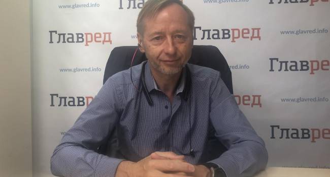 «Возможны любые провокации»: Аналитик утверждает, что часть украинских праворадикальных сил сотрудничает с Кремлем