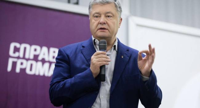 «Тратил миллионы долларов»: Журналисты утверждают, что Порошенко щедро спонсировал «джинсу» с положительными отзывами о нем «Тратил миллионы долларов»: Журналисты утверждают, что Порошенко щедро спонсировал «джинсу» с положительными отзывами о нем