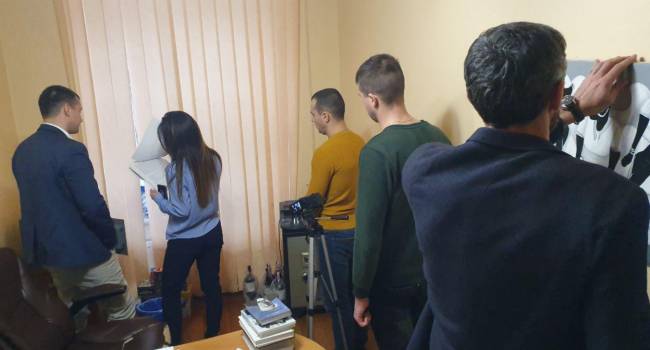 Таран: НАБУ, которое должно бороться с топ-коррупционерами, ворвалось с обысками на телеканале «Думская ТВ»