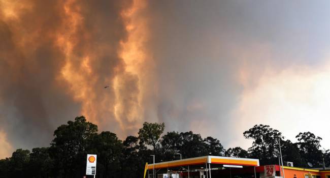 Масштабные пожары и аномальная жара: ситуация в Австралии становится критической