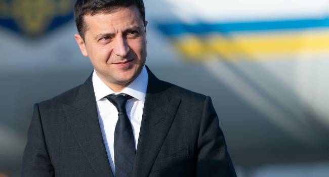 «Зачем Кремлю понадобилось спасать Зеленского?»: журналист рассказал, как президент одним махом решил все проблемы «Зачем Кремлю понадобилось спасать Зеленского?»: журналист рассказал, как президент одним махом решил все проблемы