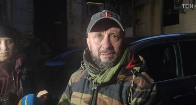 Арестович о деле Шеремета: Зеленский, как президент, является гарантом Конституции и поощряет ее нарушение Арестович о деле Шеремета: Зеленский, как президент, является гарантом Конституции и поощряет ее нарушение