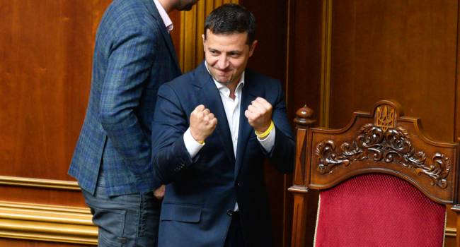 Нестеренко: Зеленский мечтал стать «народным судьей», чтобы не унижаться на корпоративах, осторожно шутя над политиками, а отомстить им всем Нестеренко: Зеленский мечтал стать «народным судьей», чтобы не унижаться на корпоративах, осторожно шутя над политиками, а отомстить им всем