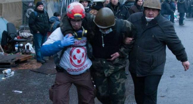 Политолог: дела против майдановцев, волонтеров и добровольцев – обязательно будут, это закономерно