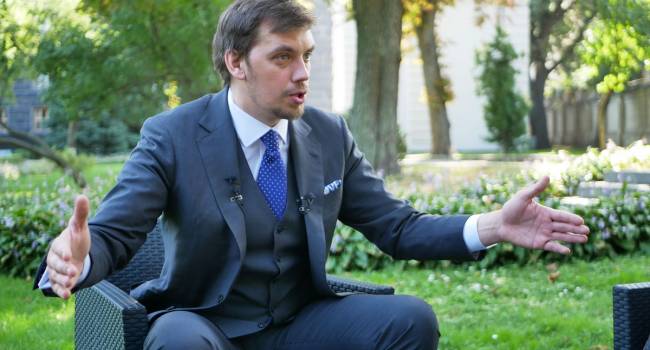 «Неужели каждый третий украинец доверяет премьеру на самокате и поющему патриоту?»: Эксперт прокомментировал результаты последних соцопросов «Неужели каждый третий украинец доверяет премьеру на самокате и поющему патриоту?»: Эксперт прокомментировал результаты последних соцопросов