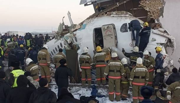 Следователи озвучили новую версию авиакатастрофы в Казахстане 