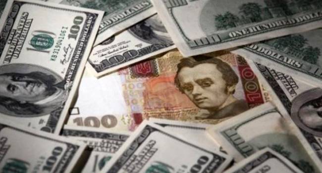 Недавнее ослабление гривны было ситуативным, и после новогодних праздников курс украинской валюты снова начнет расти - мнение