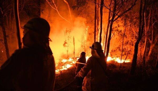 Жителей Австралии предупредили о новой волне пожаров