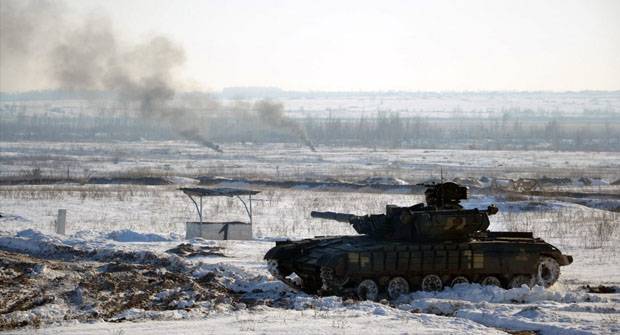 Повноцінний наступ: На Донбасі йдуть жорсткі бої, гримить весь фронт – Гіркін 