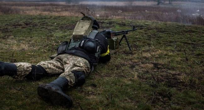 «Лупанули так, что мало не показалось»: НВФ изо всех сил обстреляли собственные позиции на Донбассе
