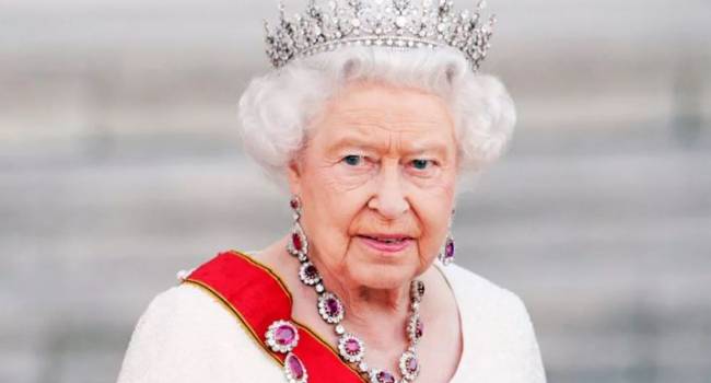 Главные претенденты на престол: Елизавета II показала своих основных преемников
