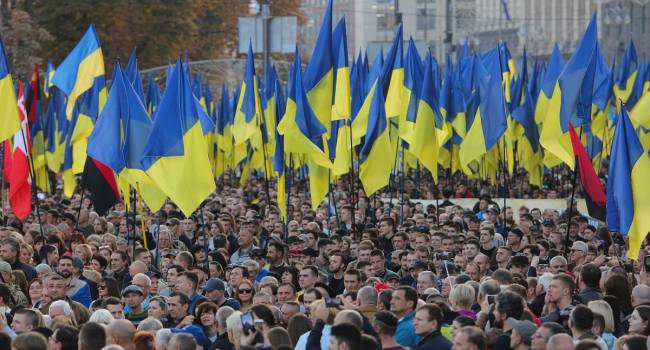 «Опираться на волю «миролюбивого большинства», и маргинализировать протесты»: Панич рассказал, какой сценарий украинская власть попытается реализовать в этом году