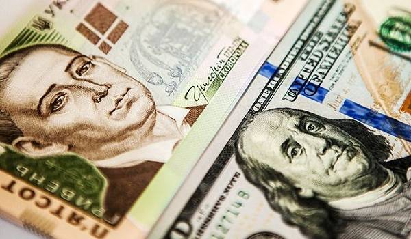 Национальный банк резко взвинтил курс доллара: опубликованы свежие курсы 