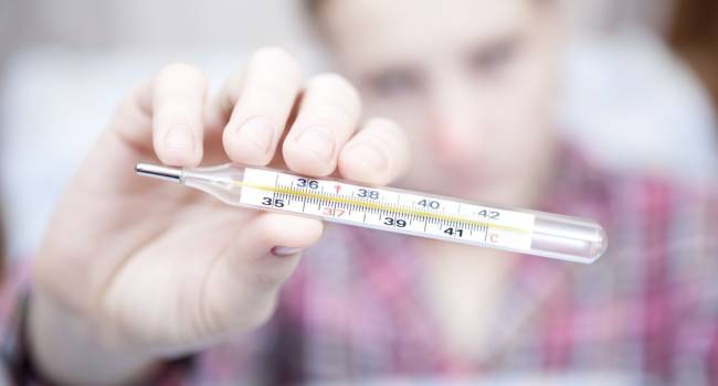 «Очень опасный штамм»: Медики предупреждают, что в Украине снова выявили разновидность гриппа, способную за 2 дня спровоцировать развитие пневмонии