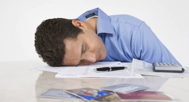 «Болеем ленью?!»: Психологи призывают избавляться от синдрома хронической усталости