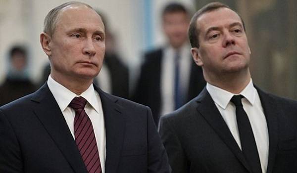 В СМИ РФ назвали истинную причину ссоры Медведева и Путина